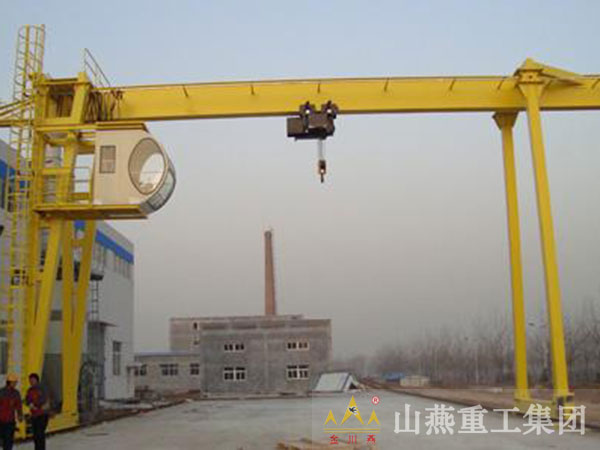 龍門(mén)起重機(jī)有哪些類(lèi)型？主要用途和特征是什么？